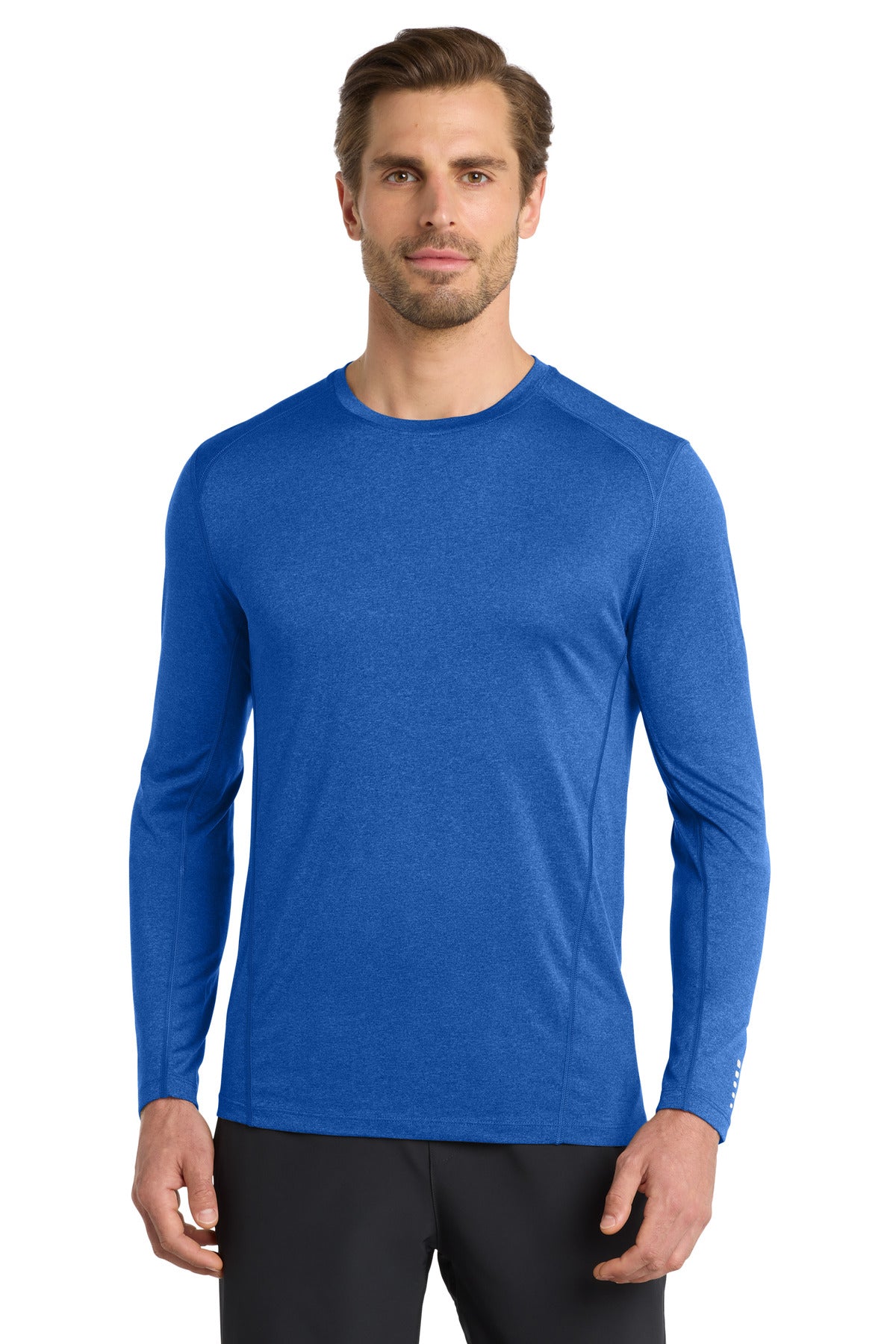 OGIO ® Long Sleeve Pulse Crew. OE321
